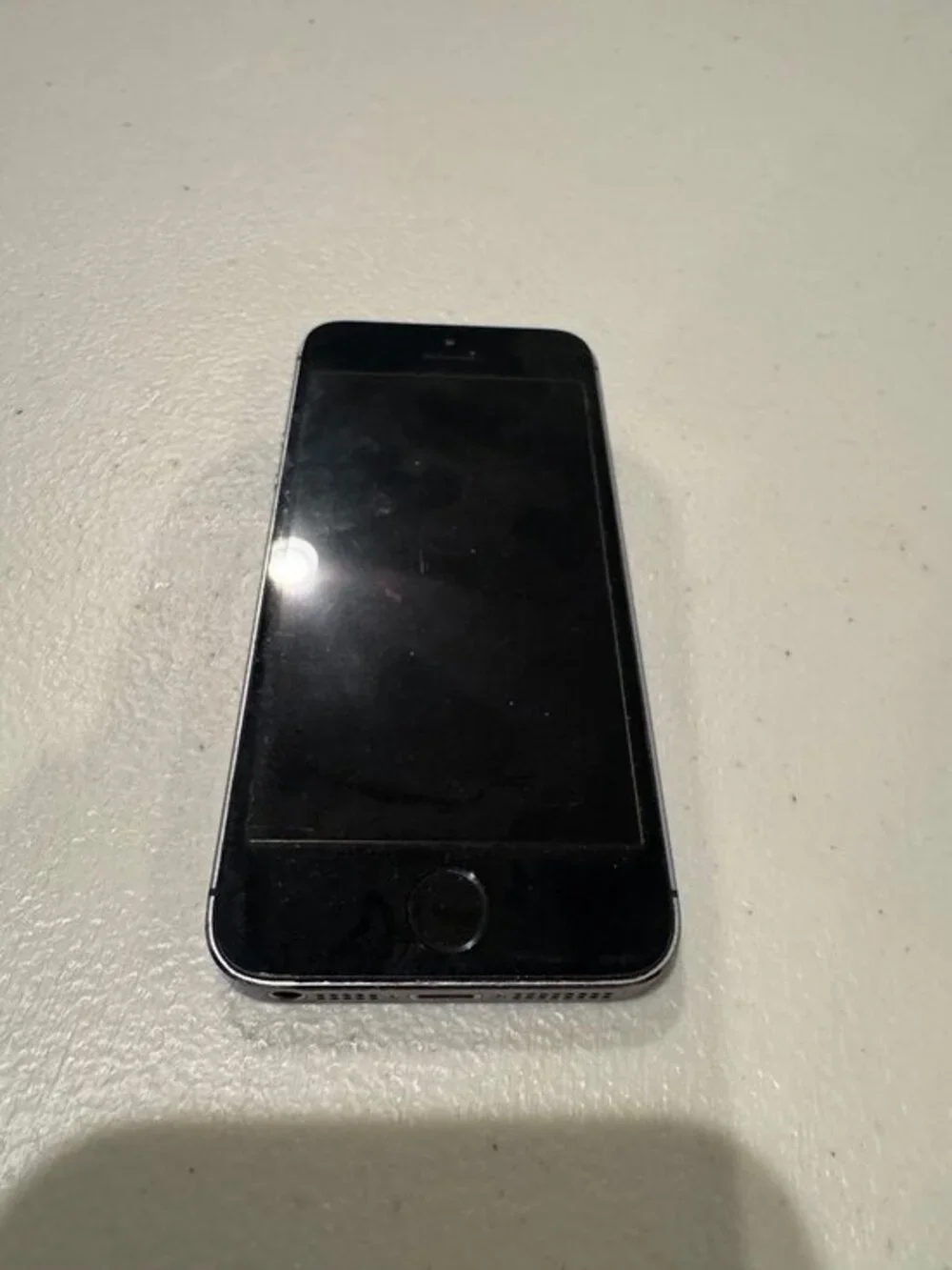 Apple IPhone 5 Smartphone Black Silver 16GB